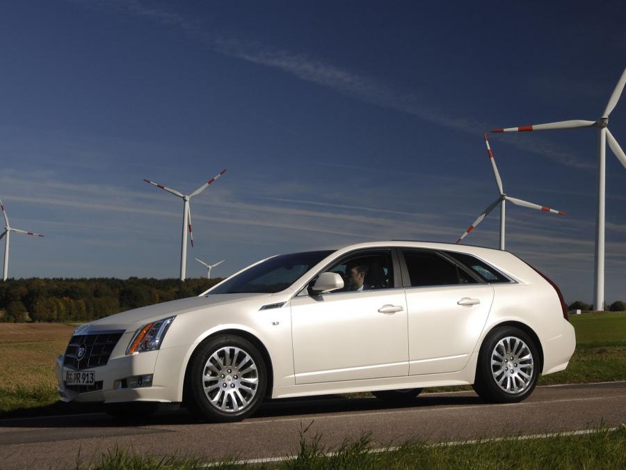  Cadillac CTS Sport Wagon 2010 года  (EU) (фото 5 из 11)